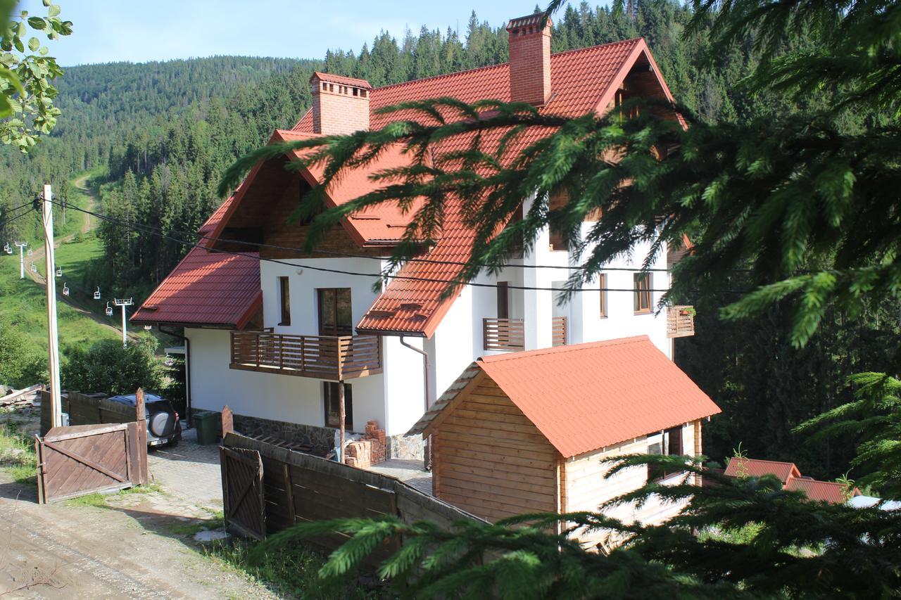 Біля Витягу Slavske Luaran gambar